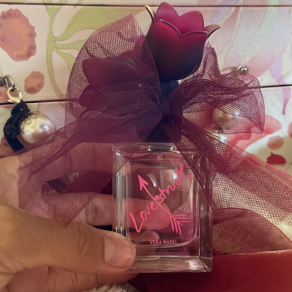 Vera Wang Love struck 30ml - Picture 1 of 5